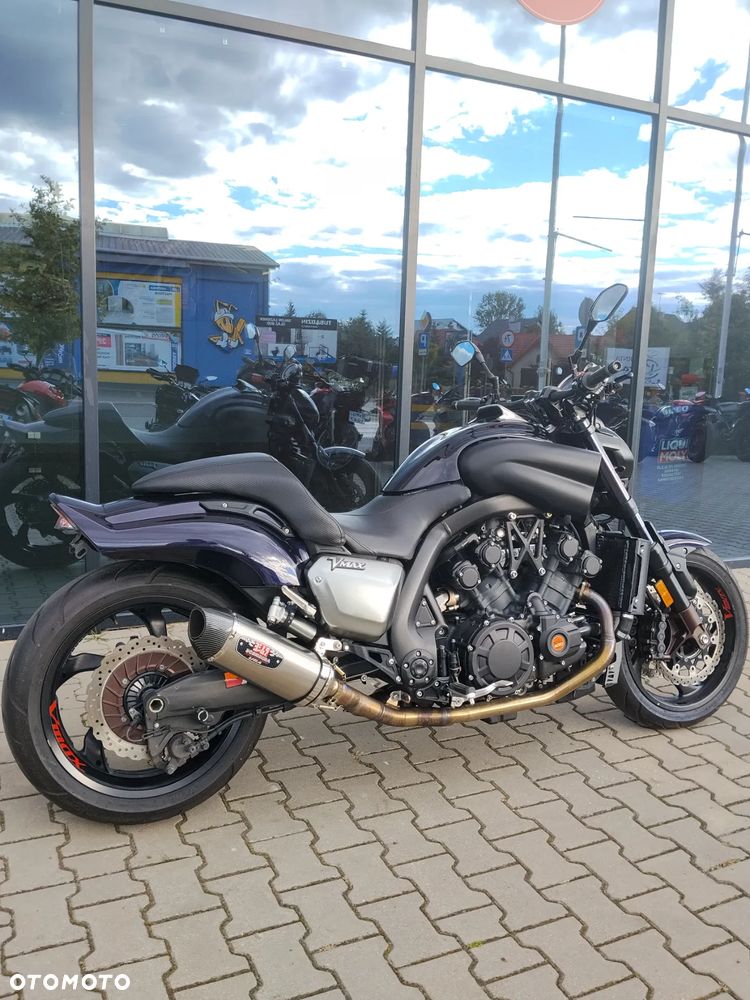 Yamaha V-MAX - 19