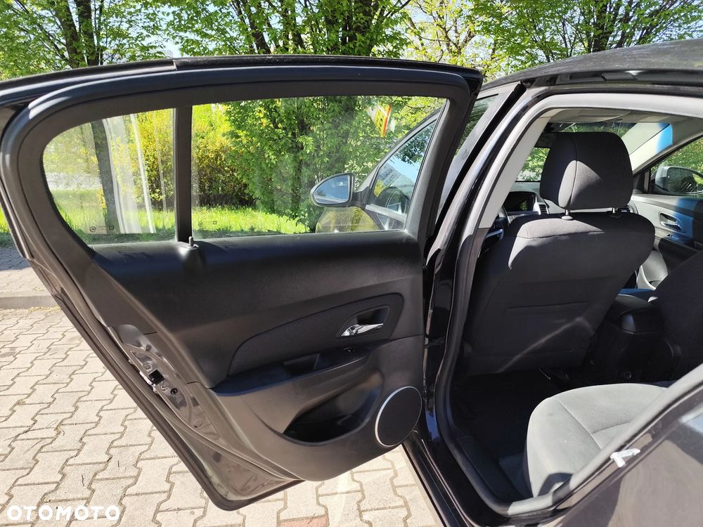 Chevrolet Cruze 1.8 LT - 26