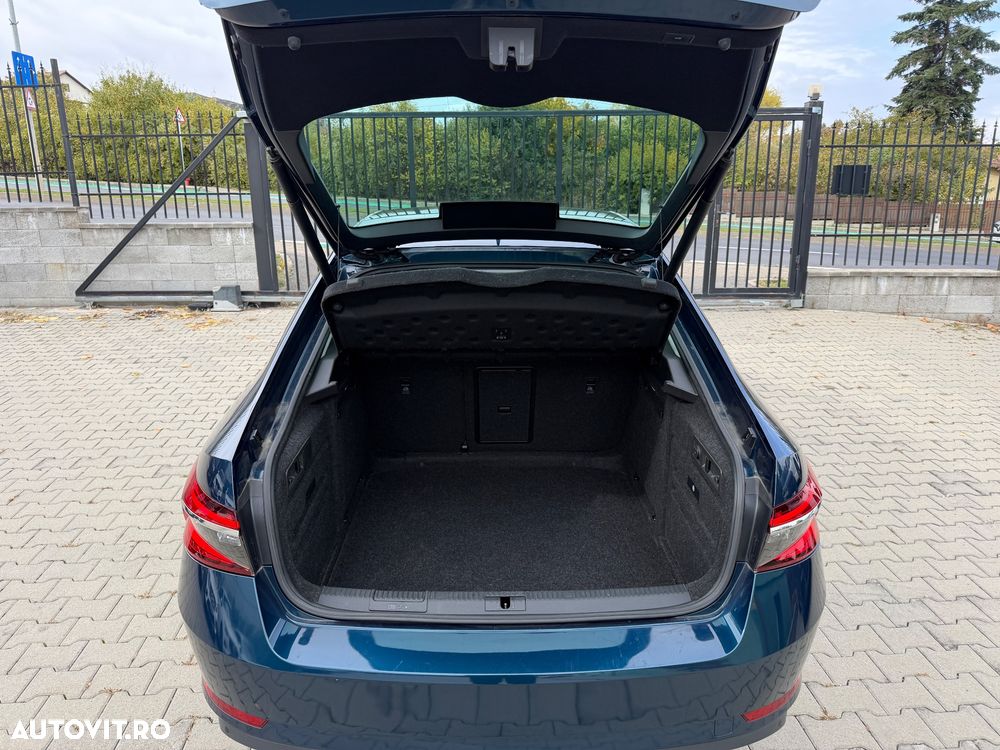 SKODA Superb 2021 — imagine 18