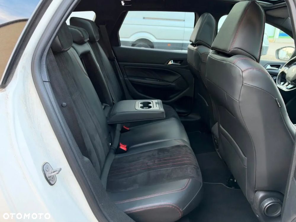Ford Kuga - 26