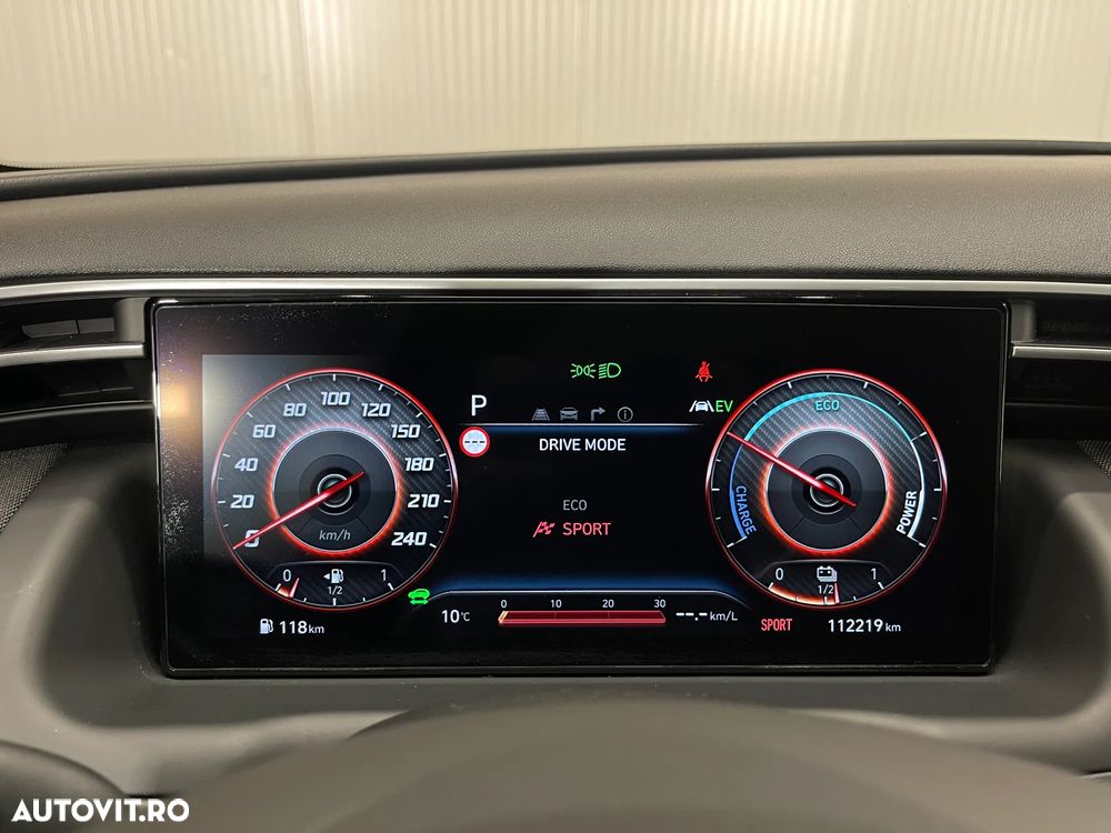 Hyundai Tucson 1.6 T-GDi HEV 2WD Advantage - 28