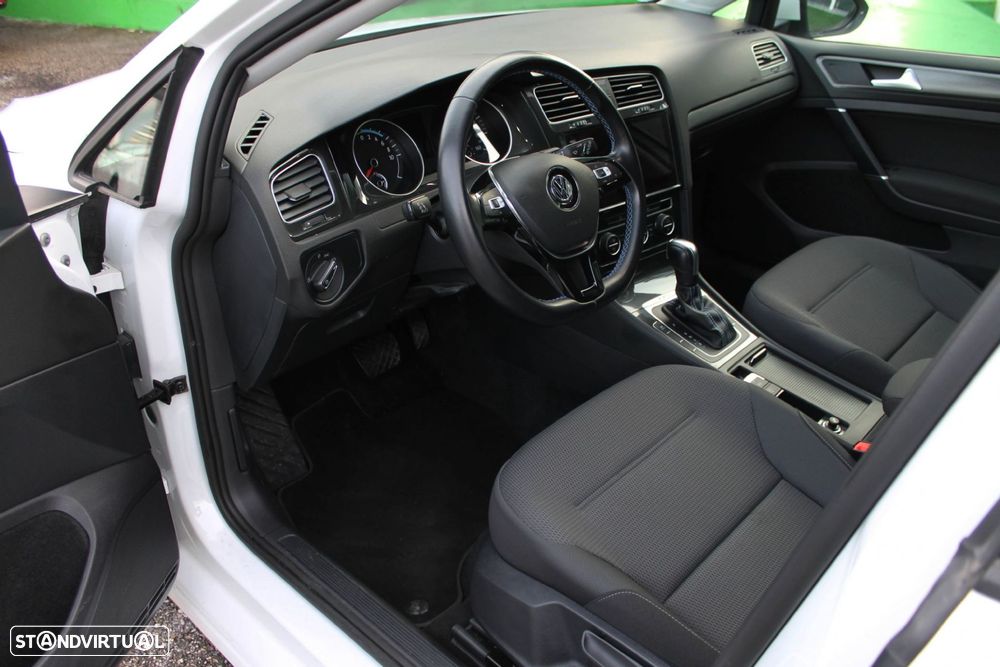 VW e-Golf AC/DC - 9