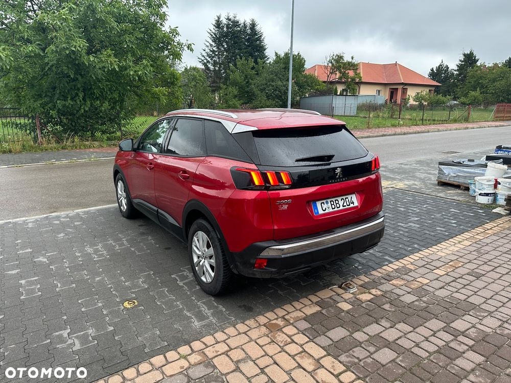 Peugeot 3008 PureTech 130 Stop & Start GPF EAT8 Allure Business-Paket - 8