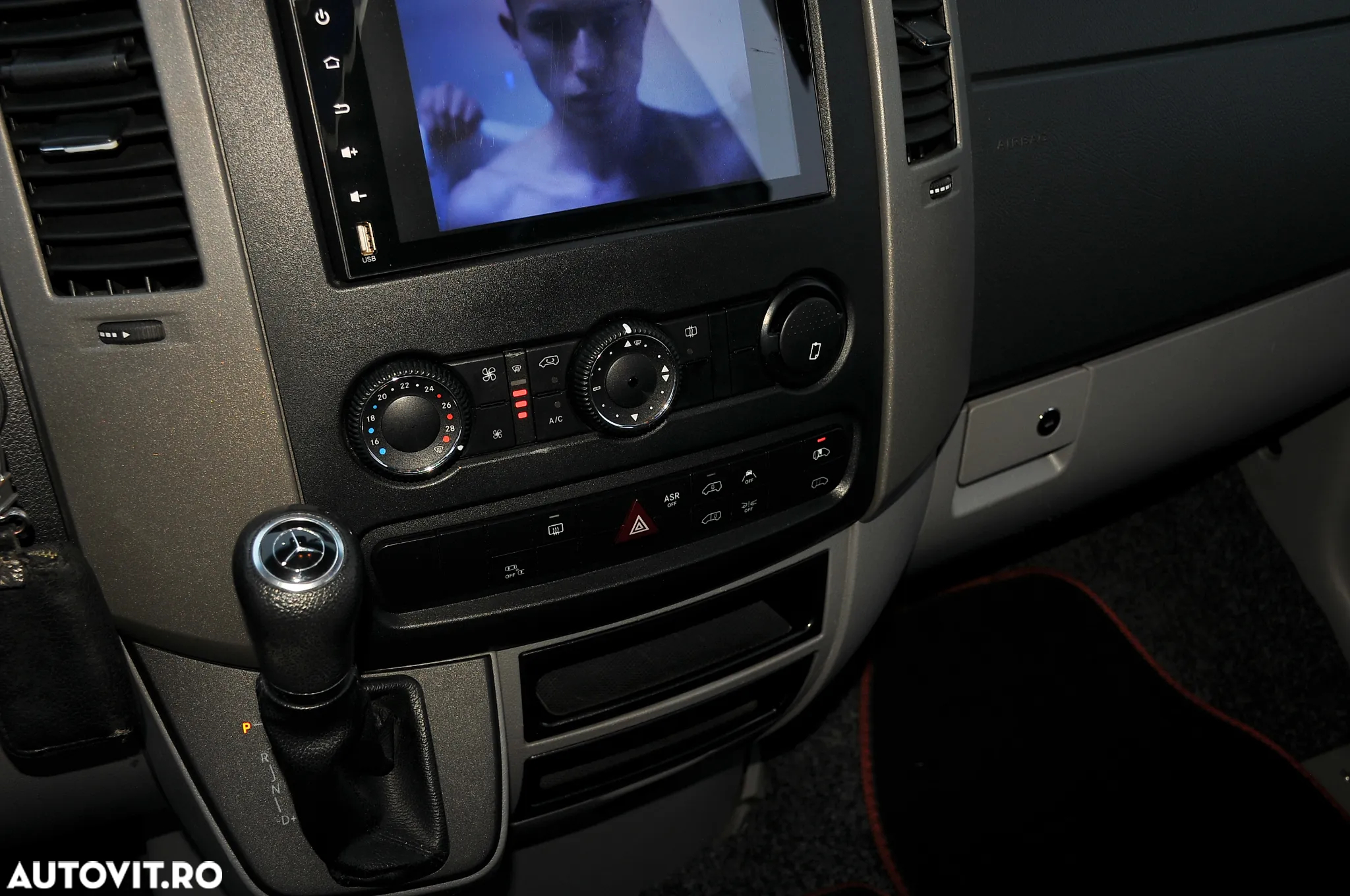Mercedes-Benz Sprinter 319 CDI (BlueTec) 906.231 7G-TRONIC Plus - 20