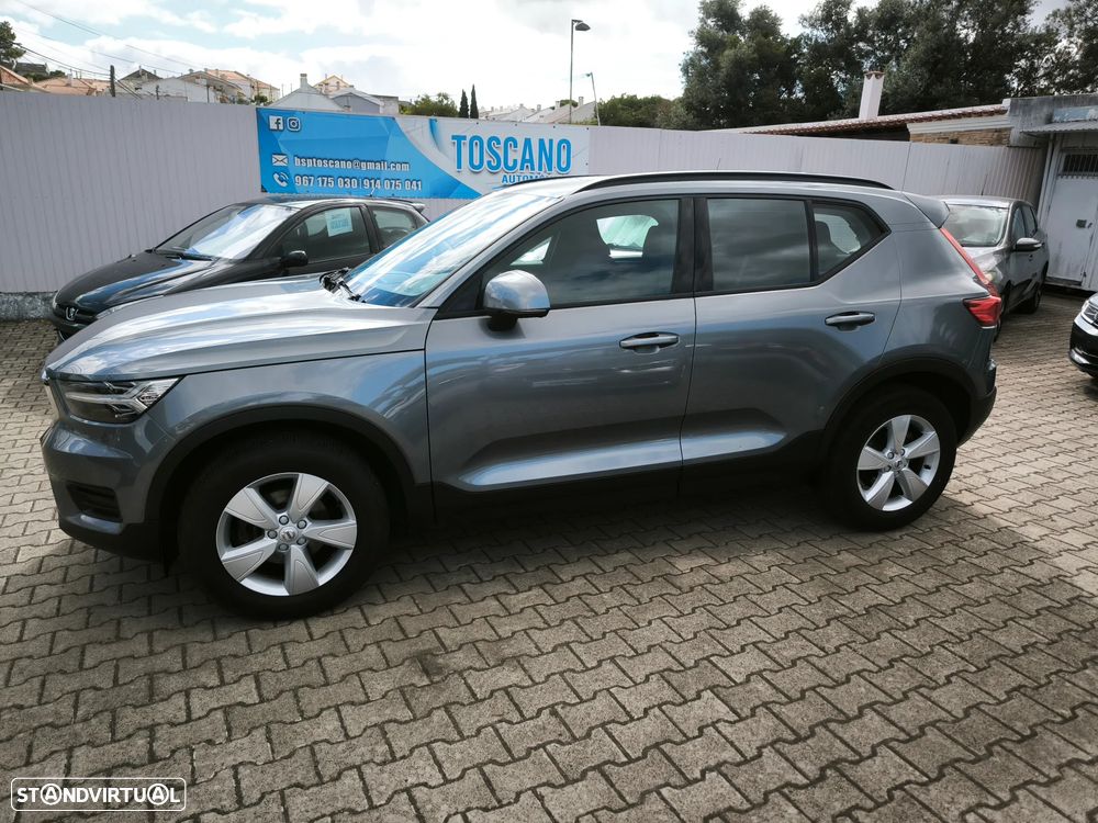 Volvo XC 40 1.5 T3 Tech Edition - 3