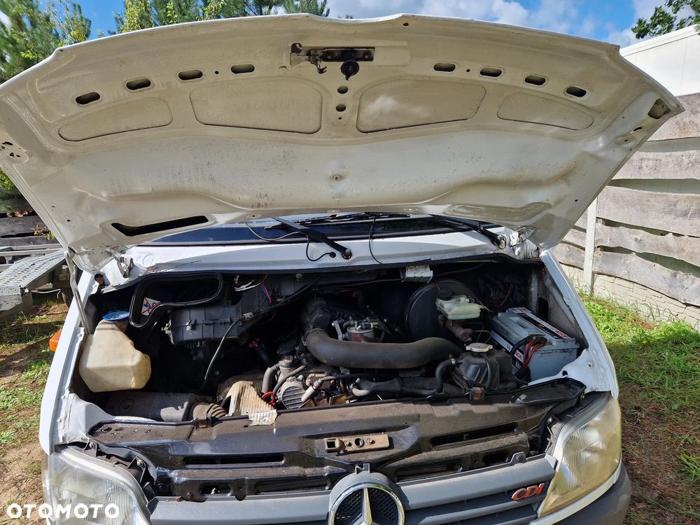 Mercedes-Benz Sprinter 313 - 14