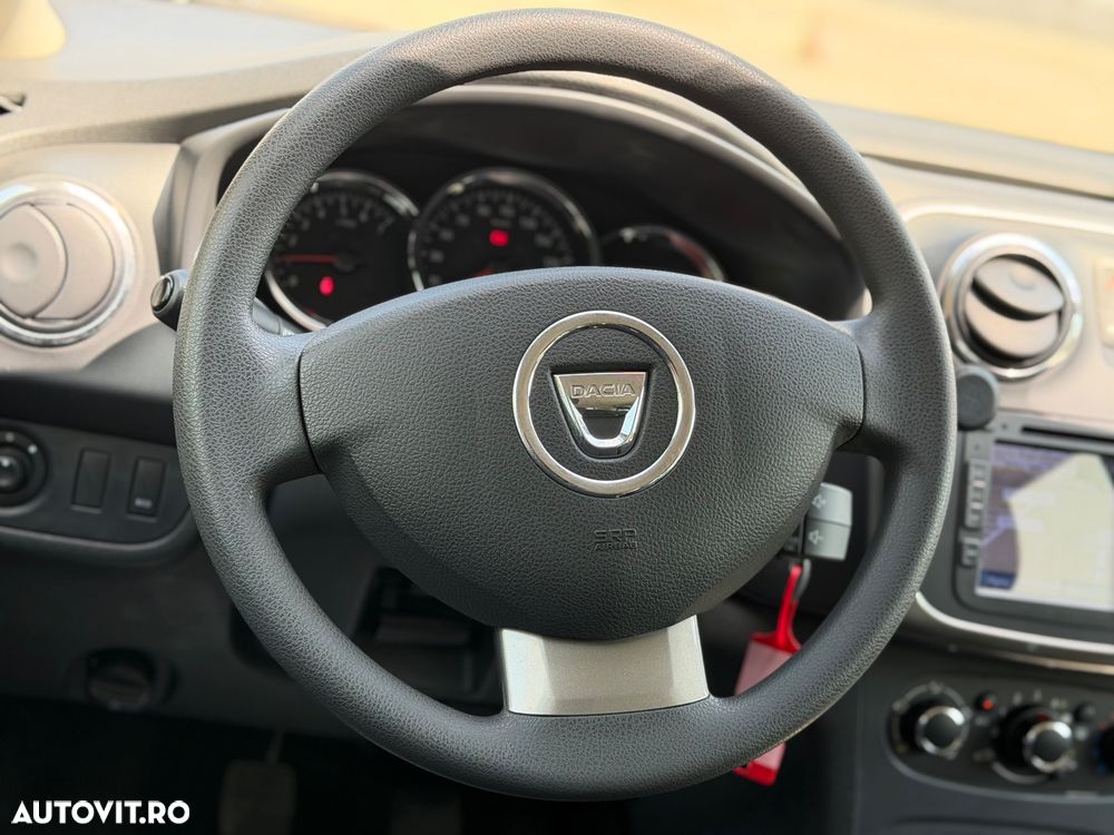 Dacia Logan 0.9 90CP Ambiance - 4