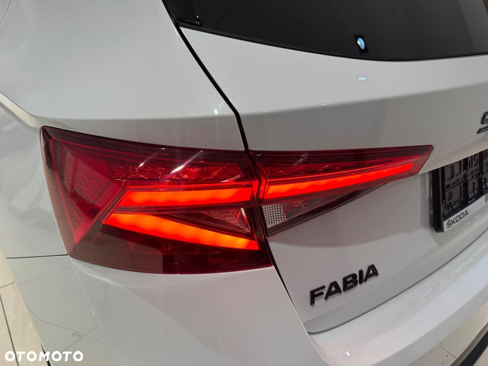 Skoda Fabia 1.5 TSI Monte Carlo DSG - 18