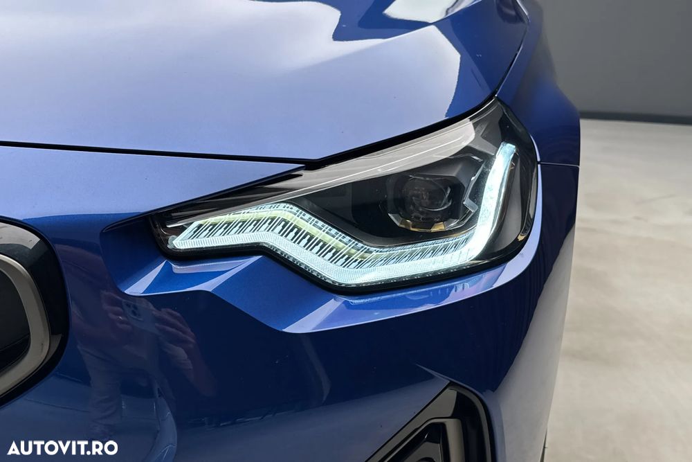 BMW M2 M240i xDrive - 4