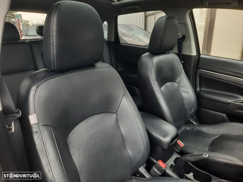 Mitsubishi ASX 1.8 DI-D Invite - 24