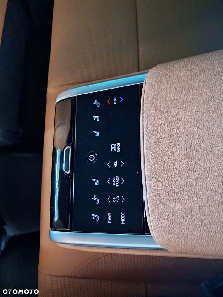 Toyota Camry 2.5 Hybrid Dynamic Force Executive e-CVT - 21