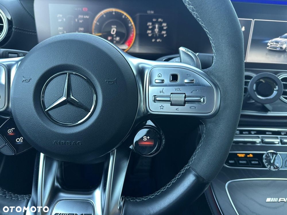 Mercedes-Benz Klasa E - 19