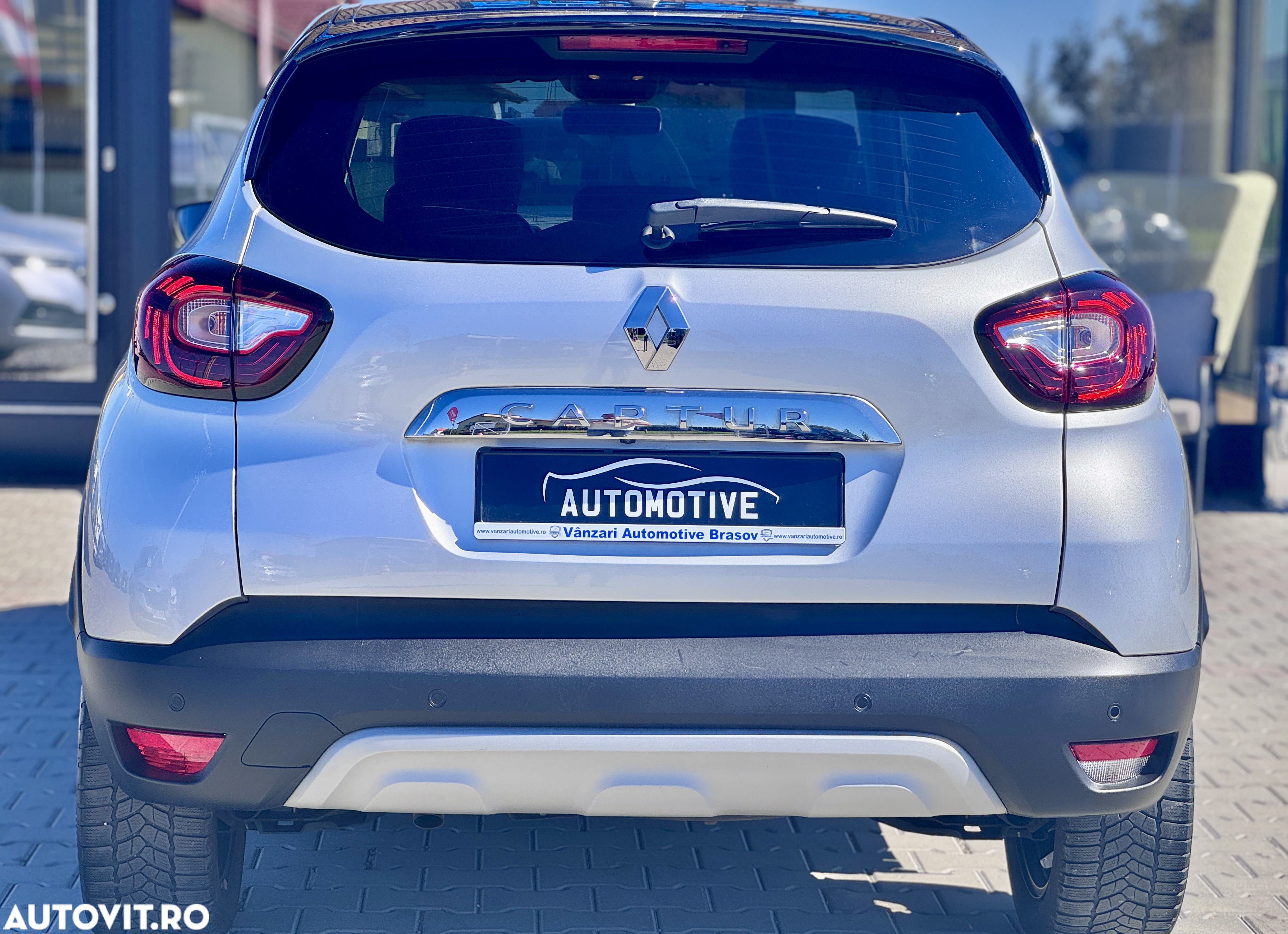 Renault Captur (ENERGY) dCi 90 EDC INTENS - 3