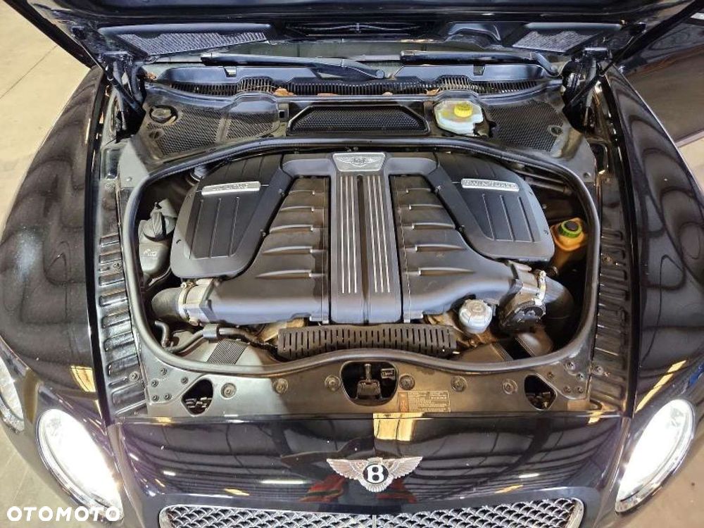 Bentley Continental GT - 8