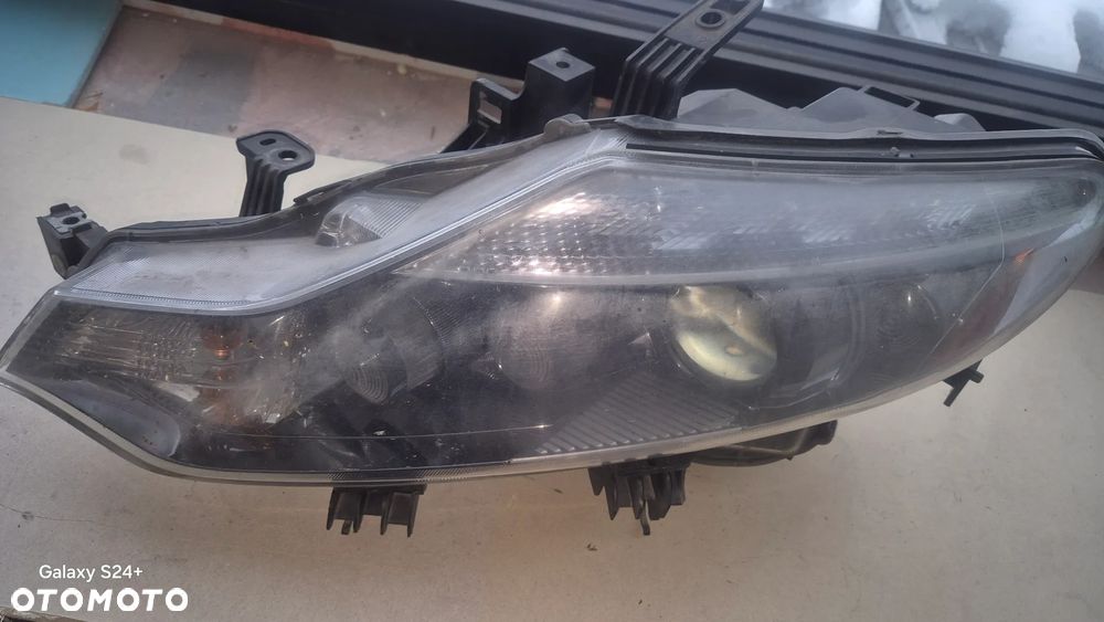REFLEKTOR LAMPA LEWA  PRZÓD XENON Nissan MURANO Z51 - 3