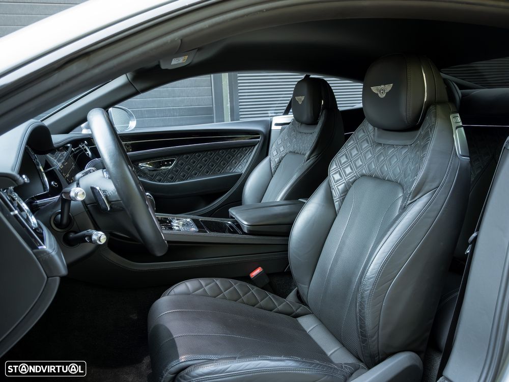 Bentley Continental GT W12 - 21