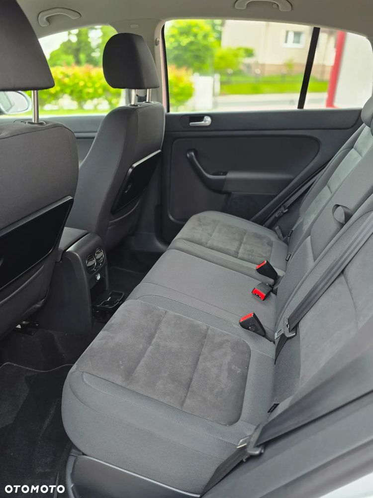 Volkswagen Golf - 14