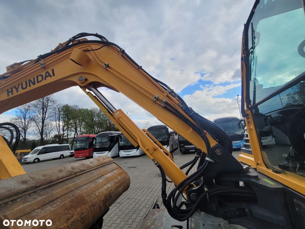 Hyundai ROBEX55W-9 / EXCAVATOR / SPROWADZONY Z FRANCJI/ 4 900 MTH / 5.5 TONY - 25