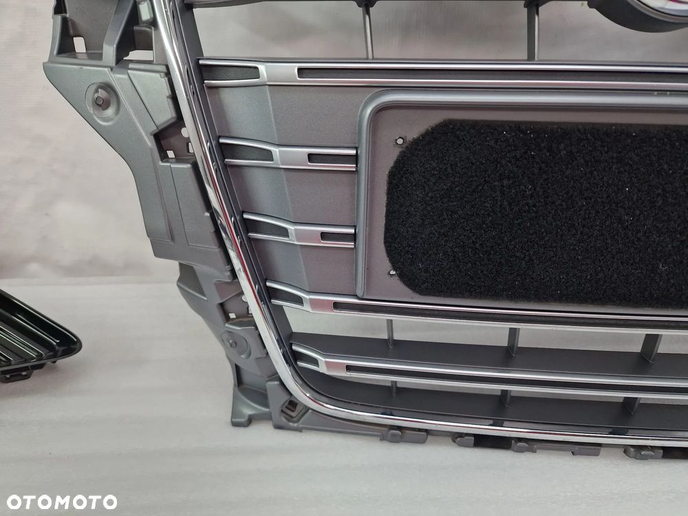 AUDI A3 / S3 8V0 / 8V3 12- ATRAPA / GRILL PRZEDNI PRZÓD , BARDZO ŁADNA , SZARA , NR 8V3853651B/C , NR AUKCJI GL696 (GL697) - 4