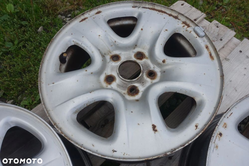 FELGA FELGI STALOWE SUZUKI GRAND VITARA II 16" 6.5J 5x114,3 - 5