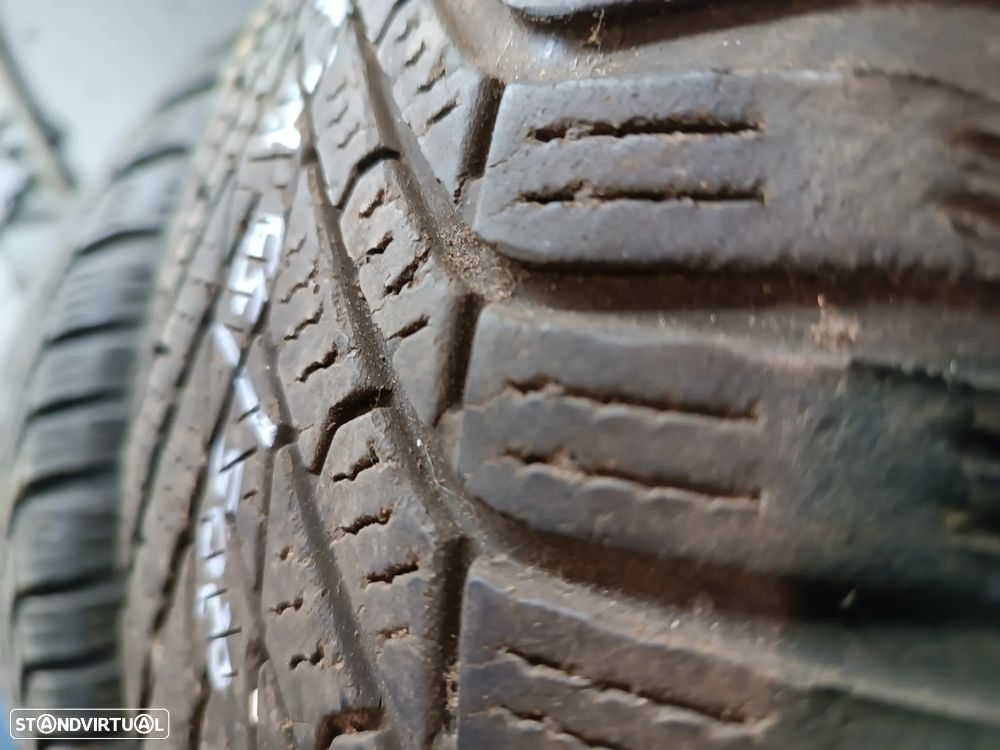 PAR DE PNEUS 205/55 R16 - 3