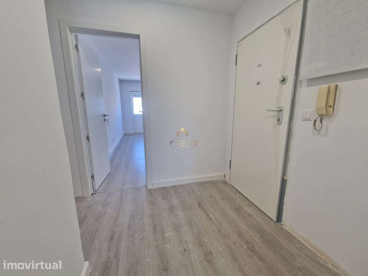 Apartamento com Vista Urbana em Sintra - Grande imagem: 4/6