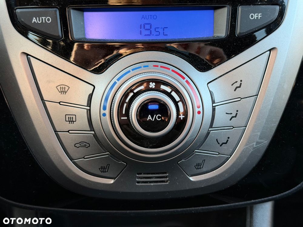 Hyundai ix20 1.4 blue Style - 26