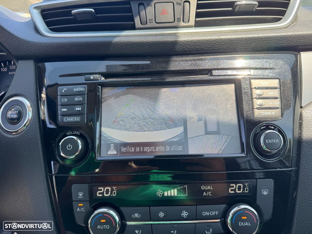 Nissan Qashqai 1.2 DIG-T N-Connecta - 17