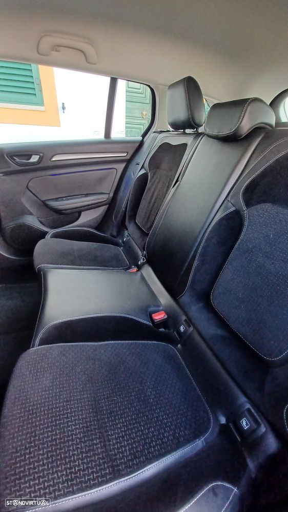 Renault Mégane Sport Tourer - 20