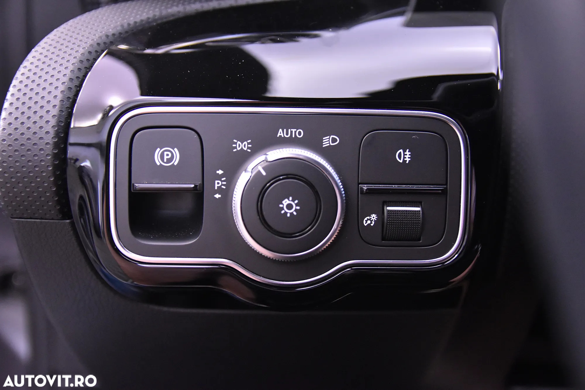 Mercedes-Benz A 200 7G-DCT - 16