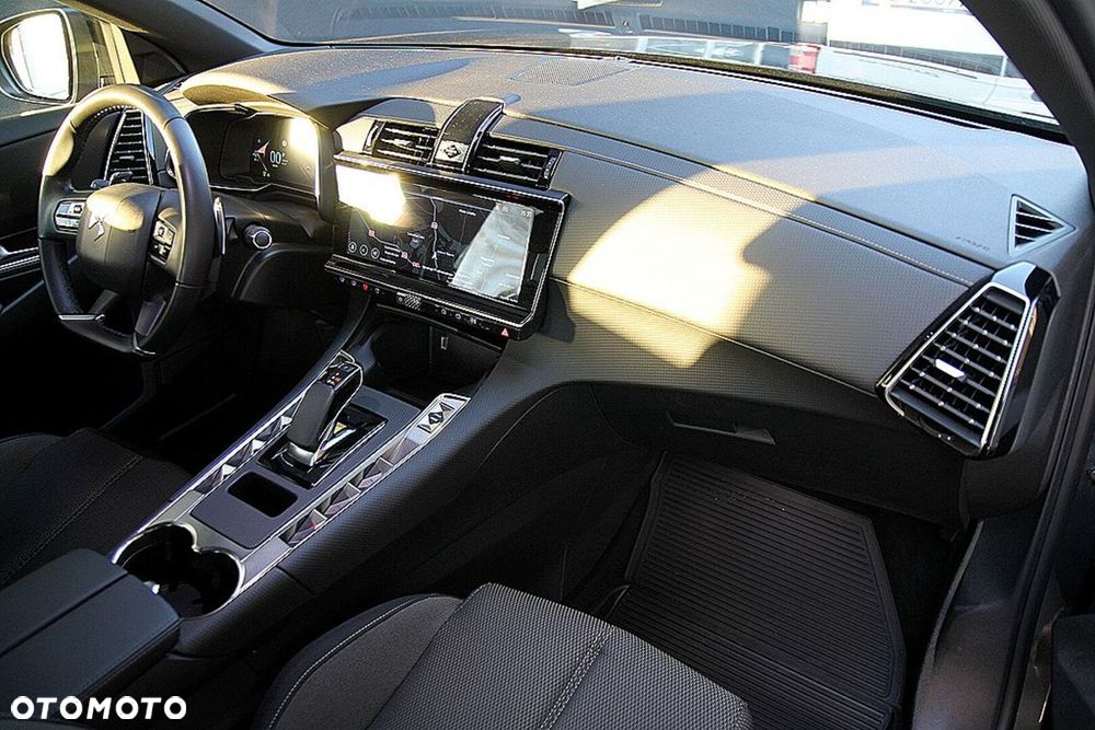 DS Automobiles DS 7 Crossback - 23