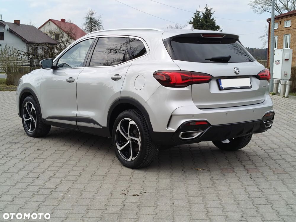 MG HS 1.5 T-GDI Excite DCT - 7