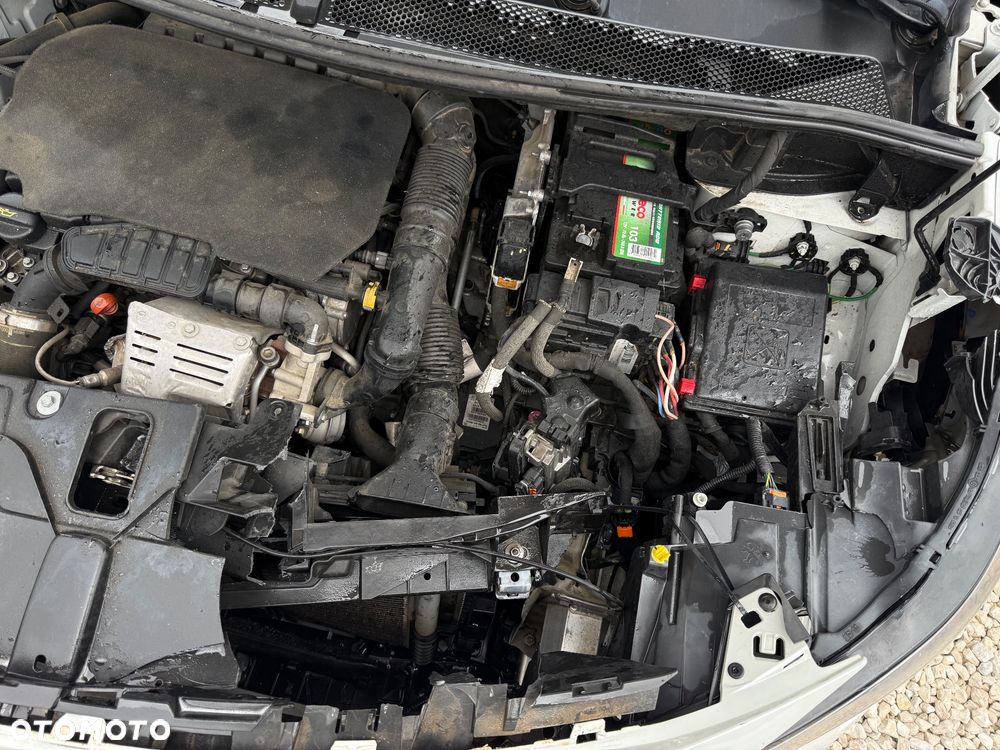Peugeot 3008 - 28