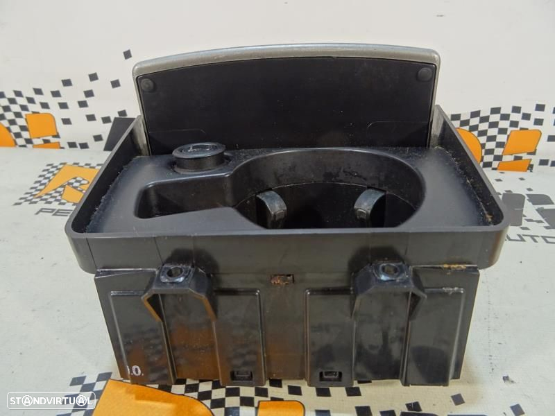 Isqueiro Audi A6 (4F2, C6)  4F2862533a / 4F2 862 533 A - 6