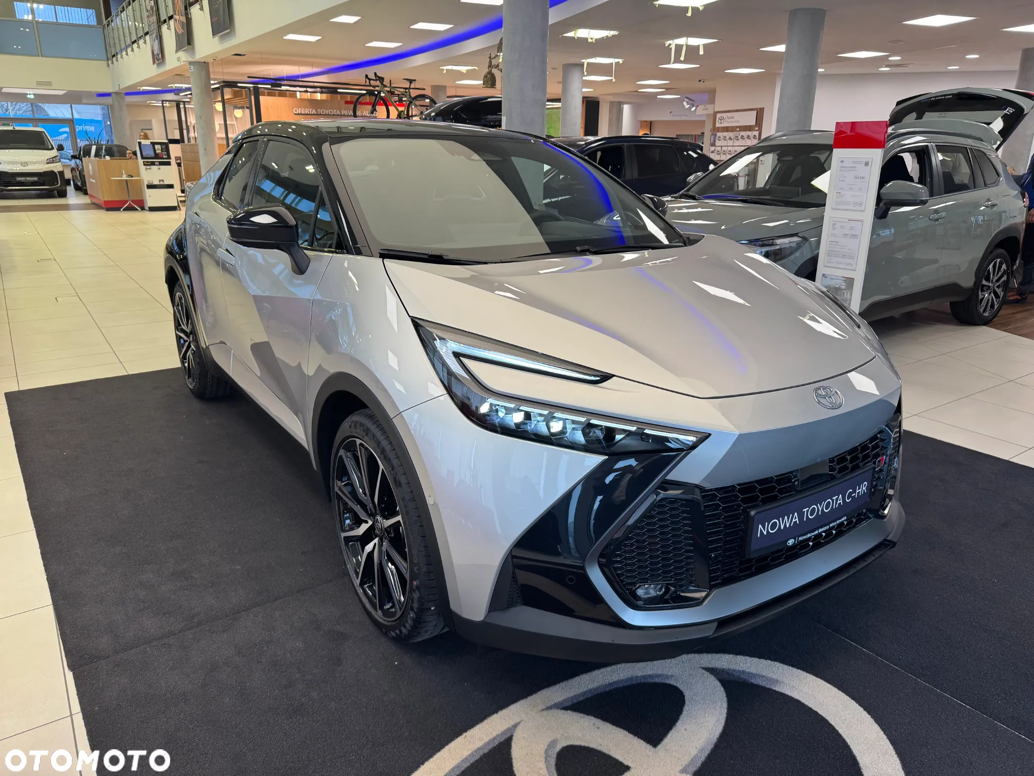 Toyota C-HR 2.0 Hybrid Dynamic Force GR Sport - 2