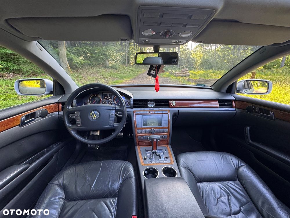 Volkswagen Phaeton 3.2 V6 Tiptr (5 os.) - 19