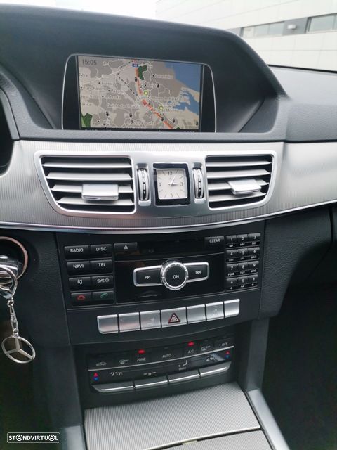 Mercedes-Benz E 300 Bluetec Hybrid Avantgarde - 12