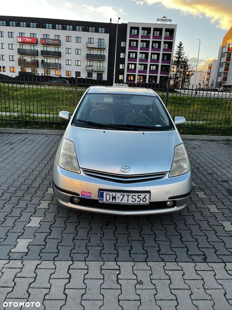 Toyota Prius 1.5 VVT-i Sol - 1