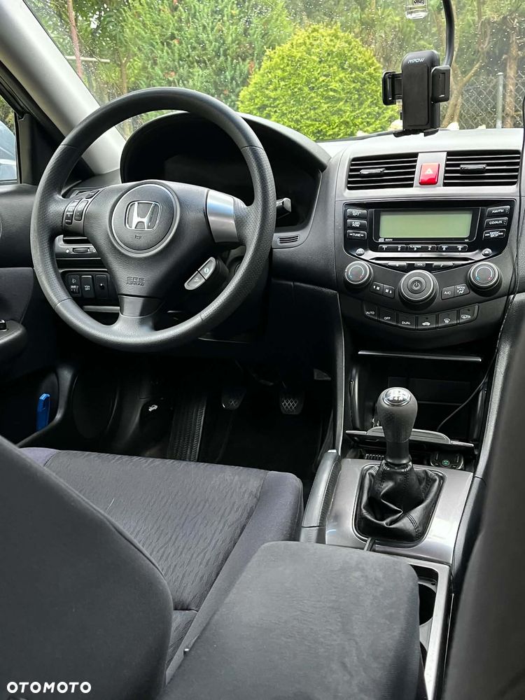 Honda Accord 2.0 Comfort - 8