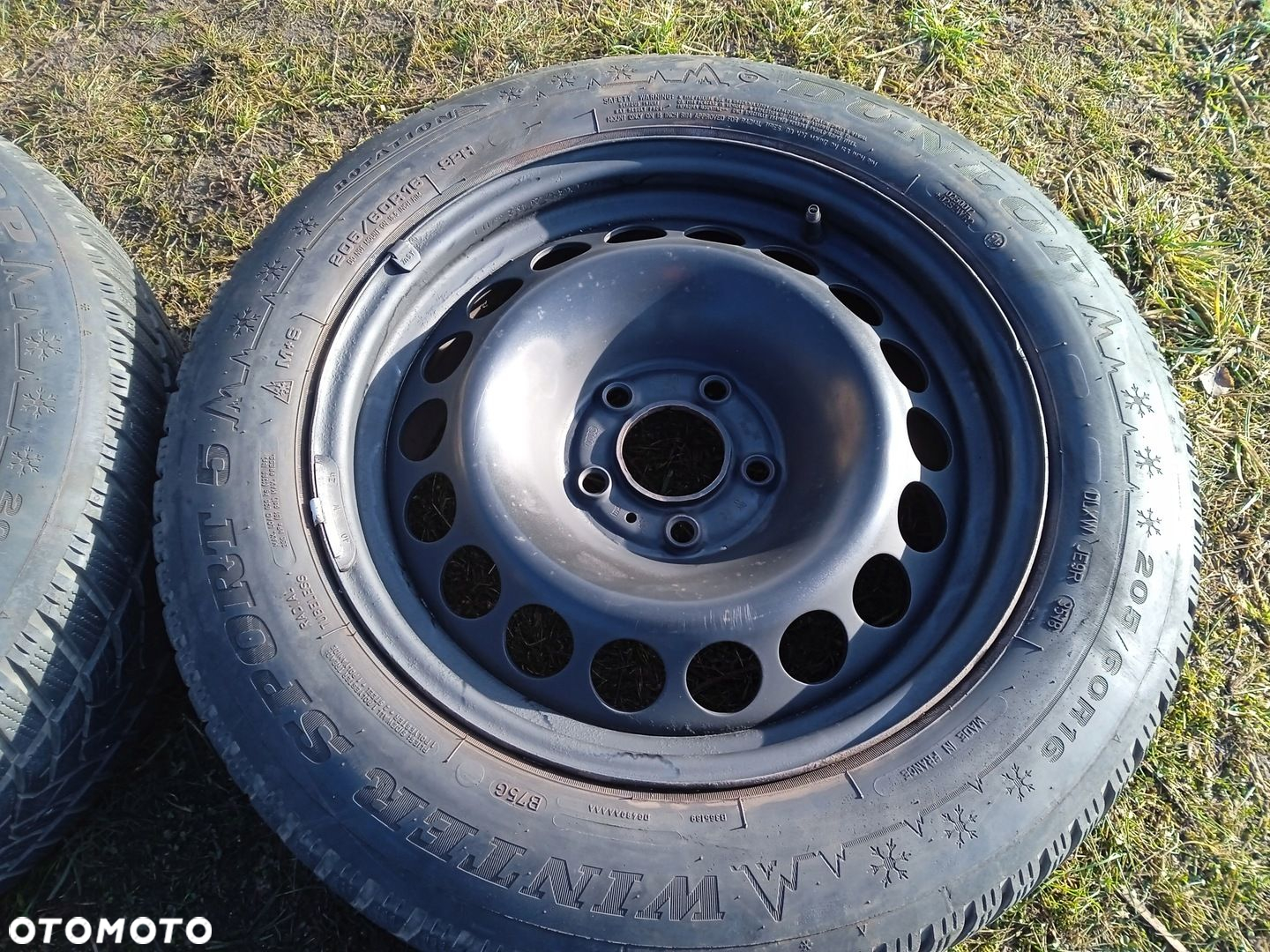 koła zimowe 5x112 Audi A4 B8 Opony 205/60 R16 6mm - 4