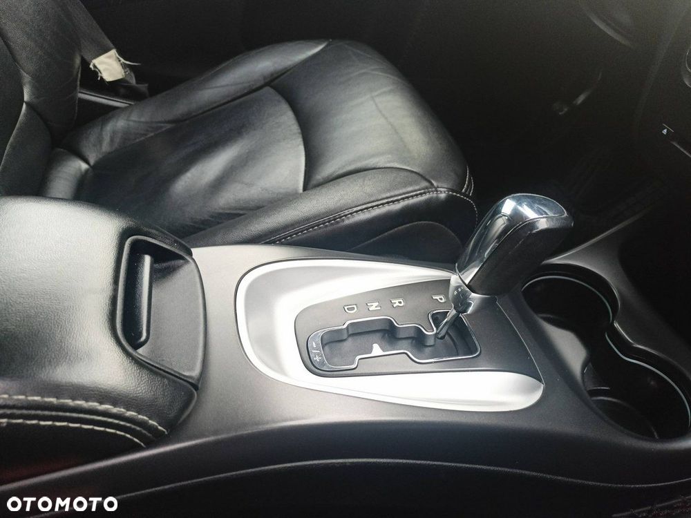 Fiat Freemont 2.0 Multijet 16V DPF Automatik Allrad Black Code - 32