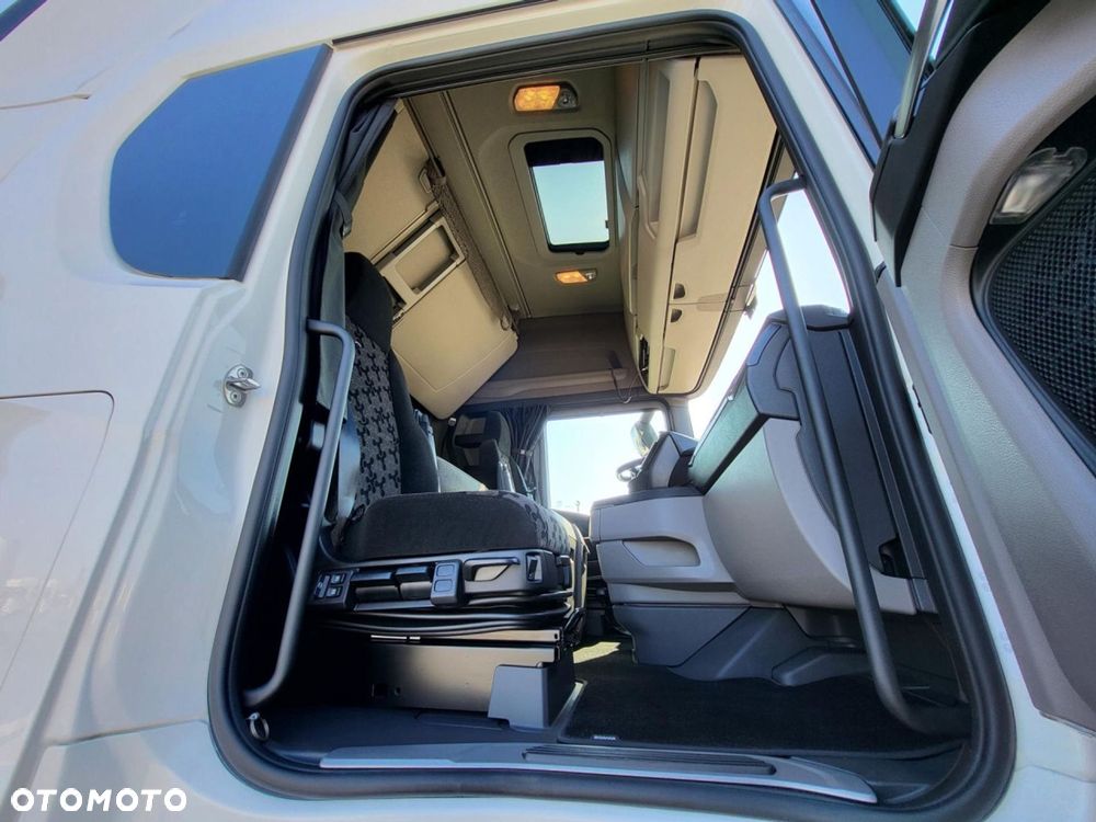 Scania S 460 A4x2EB Mega - 13