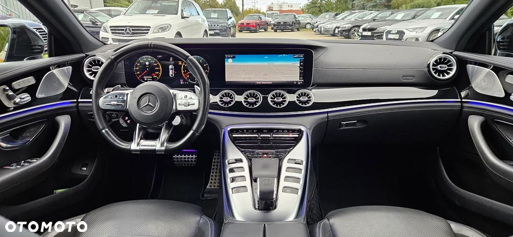 Mercedes-Benz AMG GT 43 4-Matic+ - 17