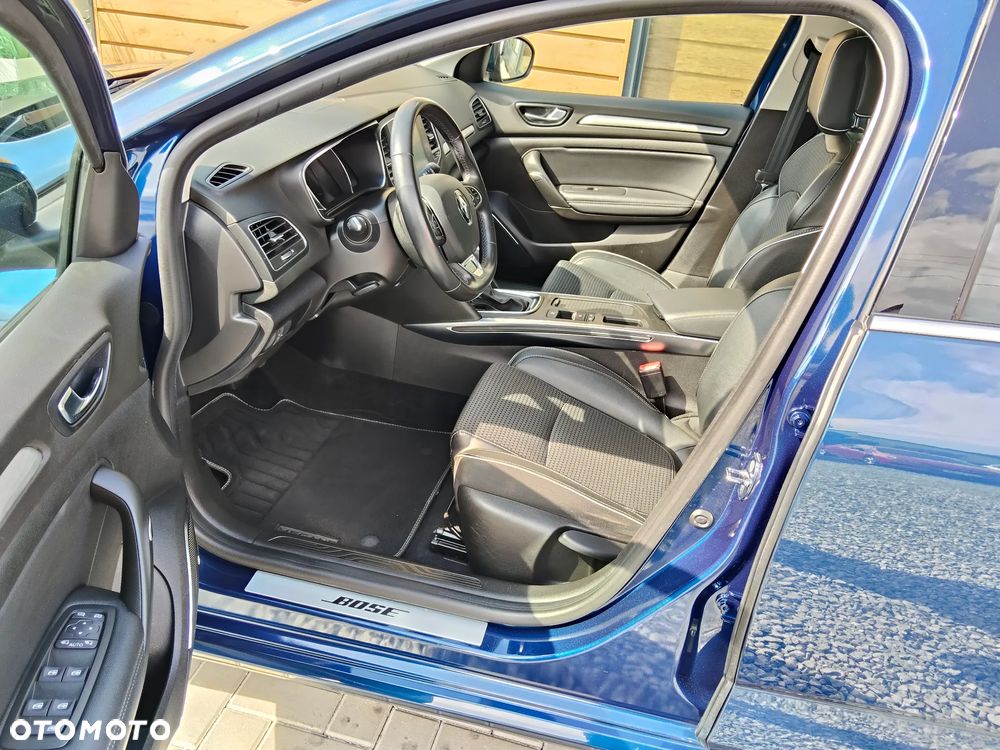 Renault Megane BLUE dCi 150 EDC BOSE EDITION - 12