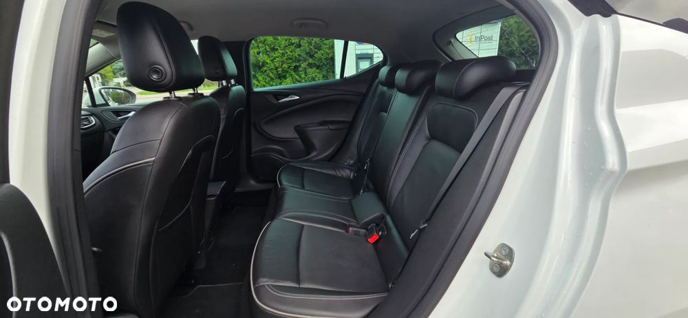 Opel Astra 1.0 Turbo Start/Stop Edition - 33