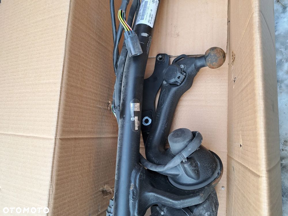 Hak holowniczy elektryczny Ford Focus MK-4 IV Kombi JX6J-19D521-EB - 3