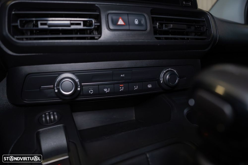Citroën Berlingo 1.2 PureTech M Feel - 28