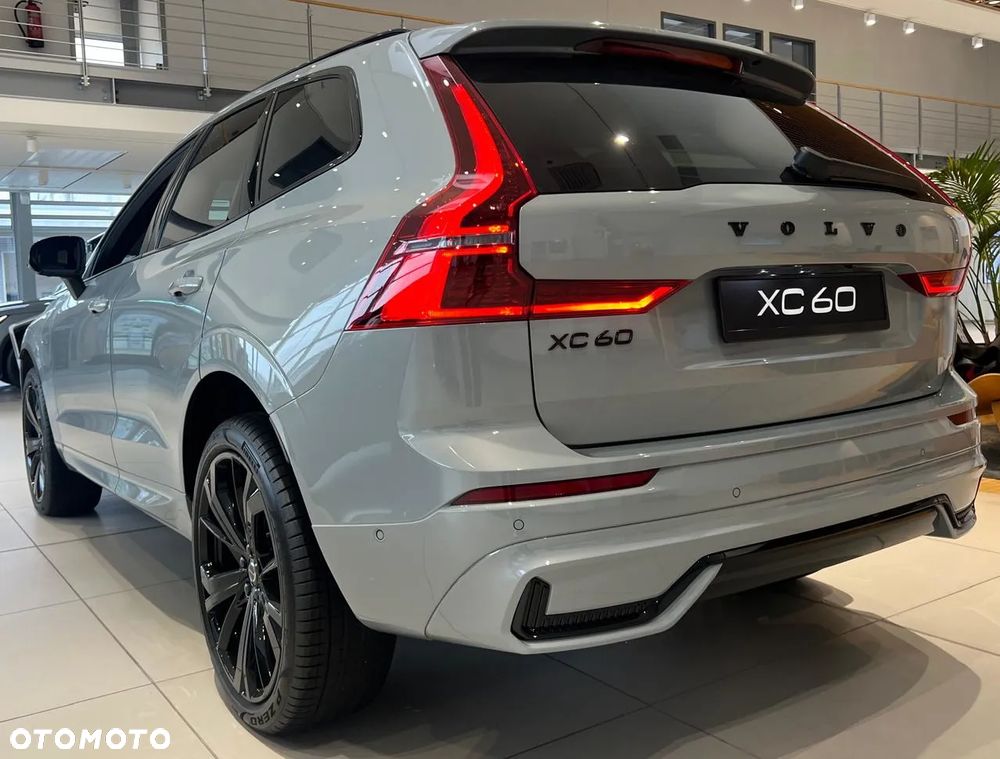 Volvo XC 60 T8 Plug-In Hybrid AWD Ultimate Black Edition - 7