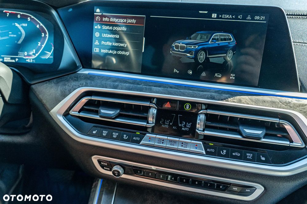 BMW X7 xDrive40i - 28