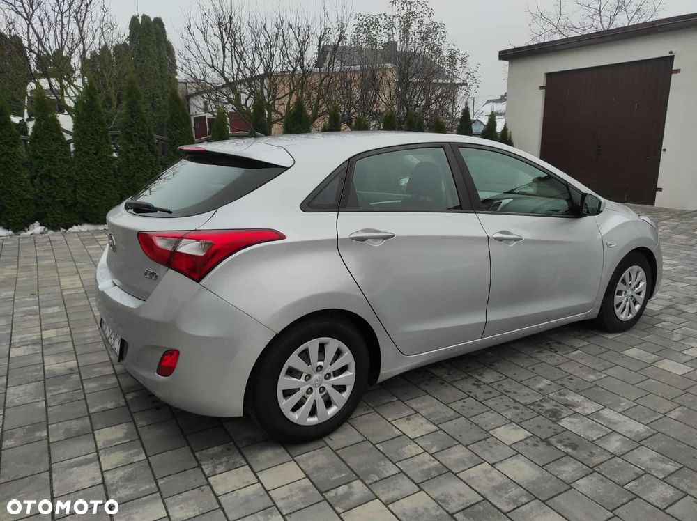 Hyundai i30 1.6 CRDi BlueDrive Comfort - 3